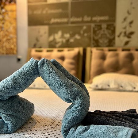 Gite Nature En Luberon Cereste Екстер'єр фото
