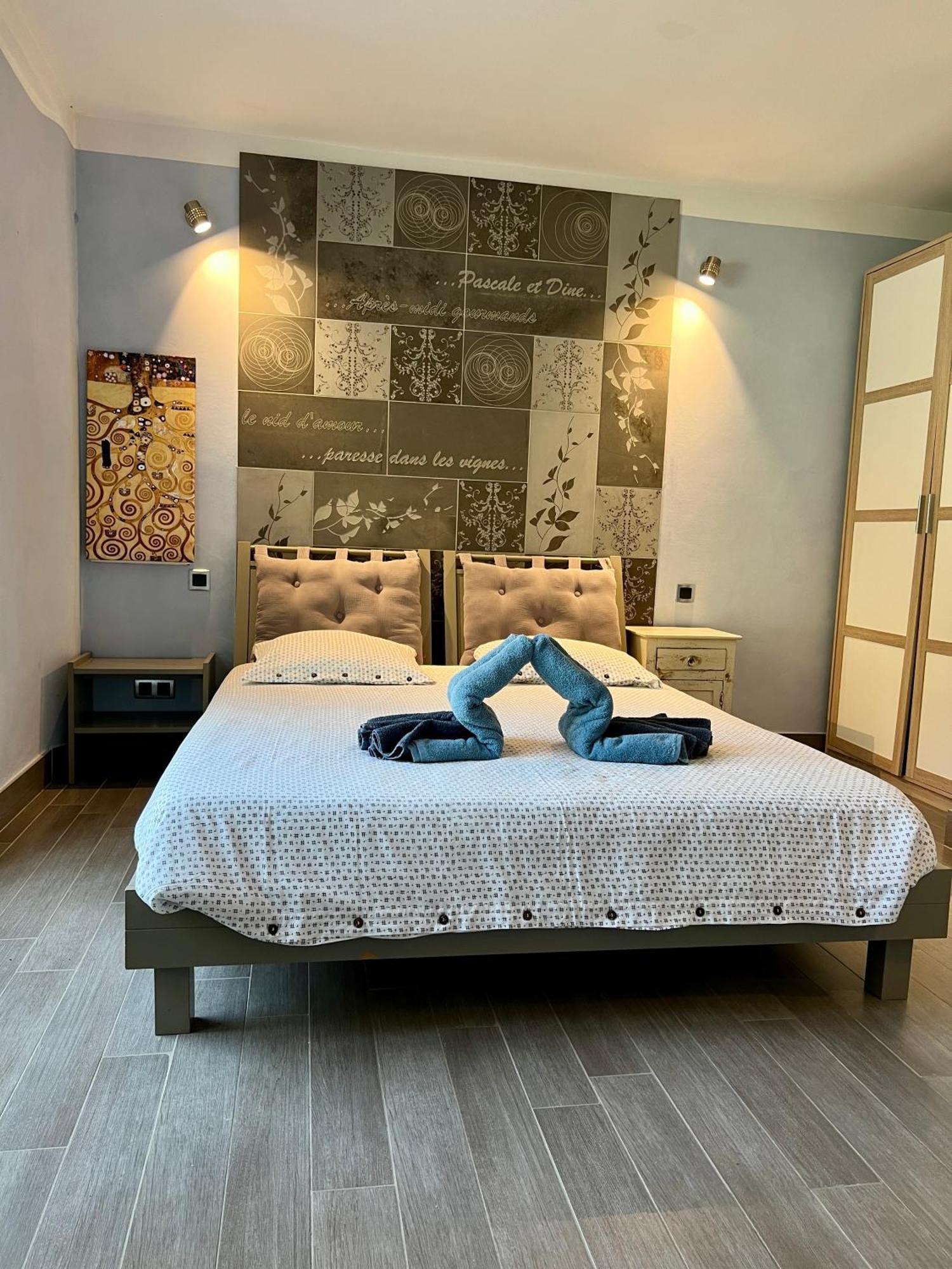 Gite Nature En Luberon Cereste Екстер'єр фото